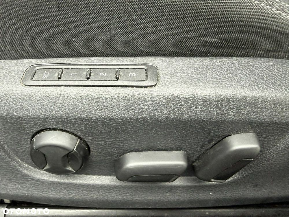 Skoda Superb 2.0 TDI SCR Style DSG - 20