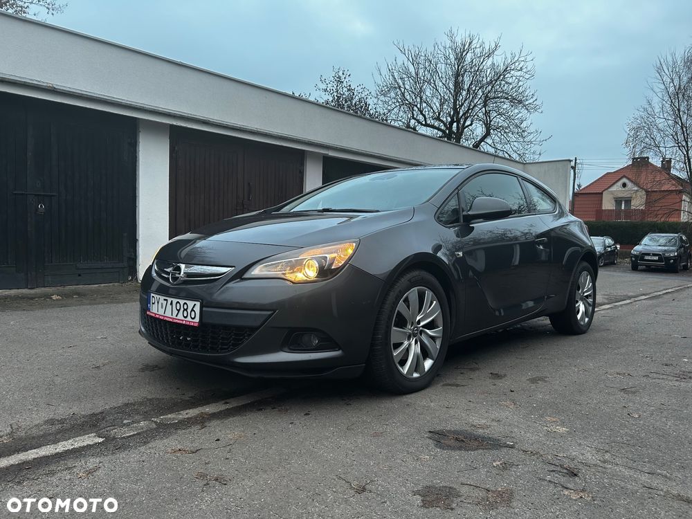 Opel Astra 1.4 Turbo - 1