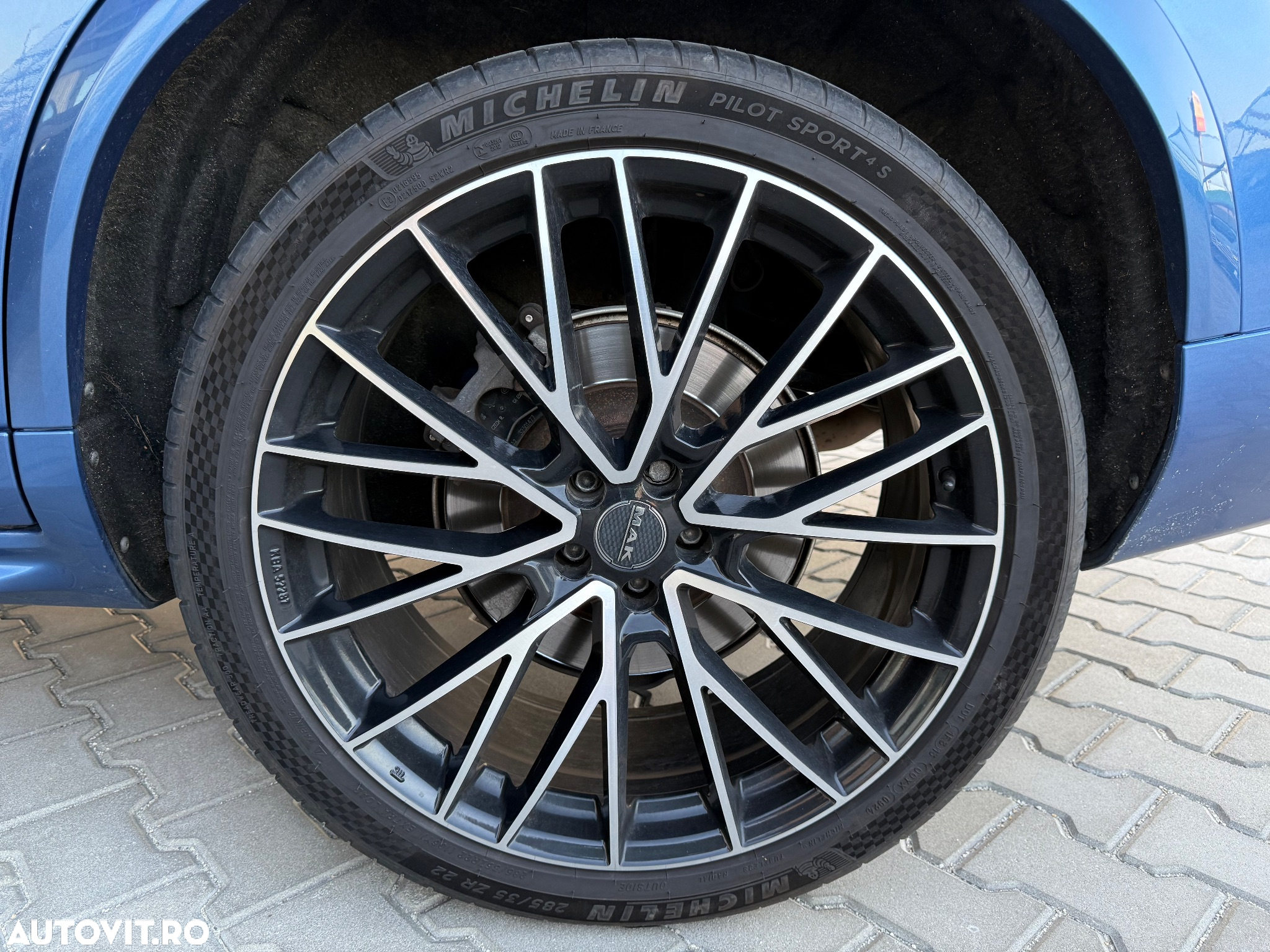 Volvo XC 90 T8 AWD Recharge Geartronic RDesign - 11