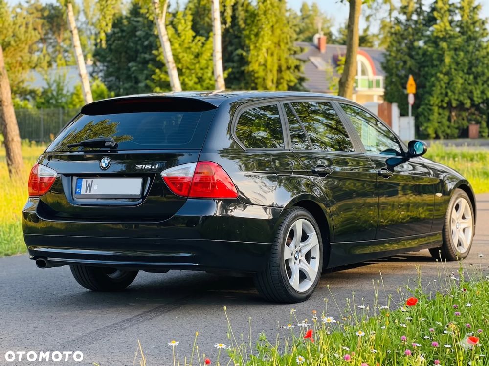 BMW Seria 3 318d DPF Edition Sport - 15