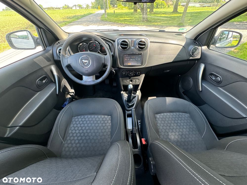 Dacia Sandero 1.2 16V 75 Laureate - 12