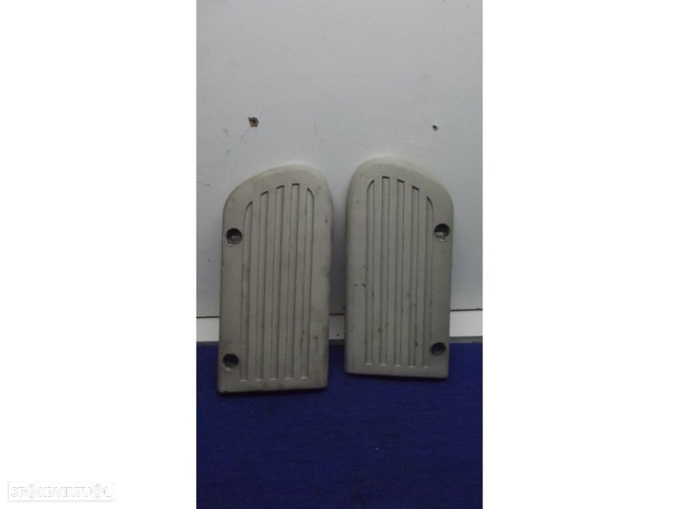 renault 4 L frisos dos guarda lamas da frente - 1