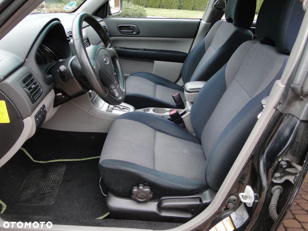 Subaru Forester 2.0 XC Celebration - 13