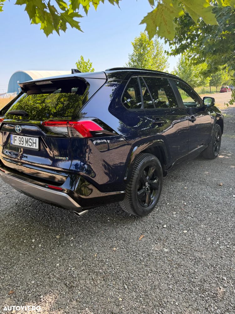 Toyota RAV4 - 5