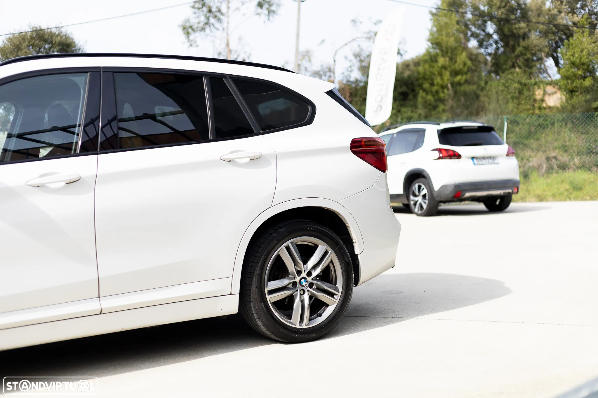 BMW X1 18 d xDrive Auto Pack M - 5