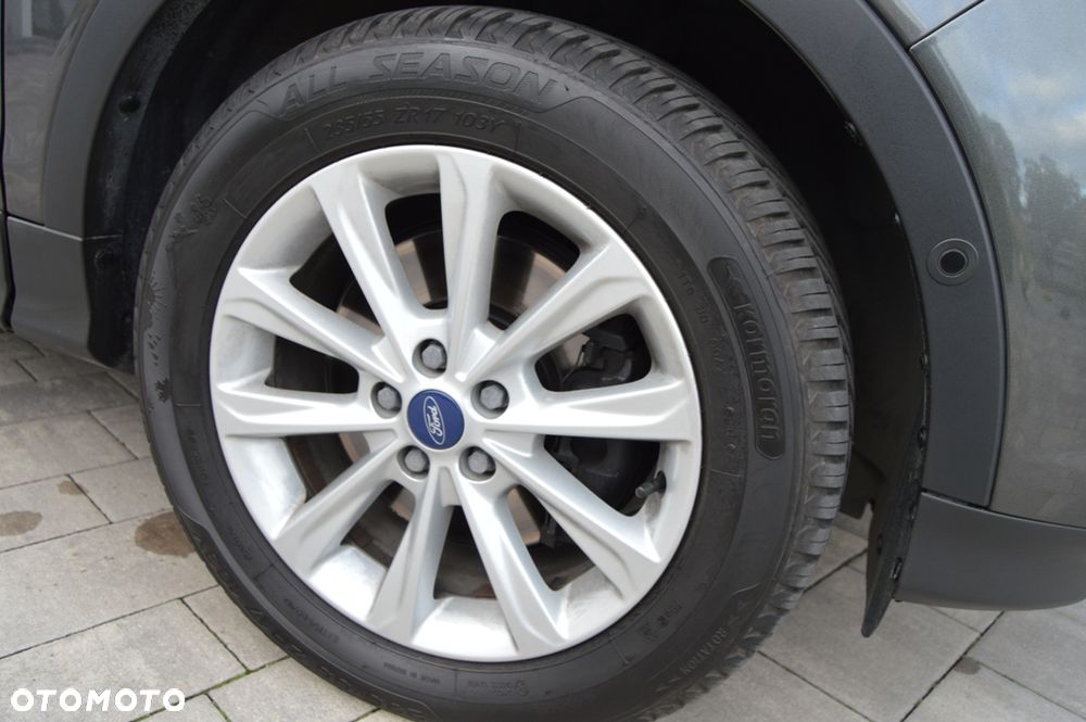 Ford Kuga 2.0 TDCi 2x4 Titanium - 21