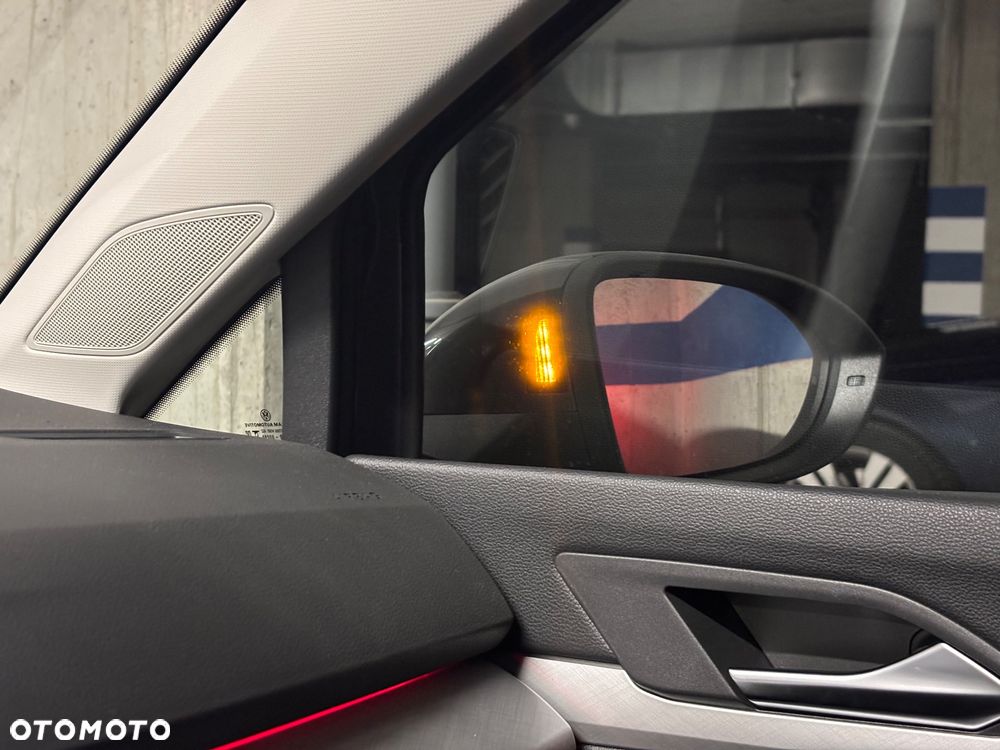 Volkswagen Golf VIII 1.5 TSI Life Plus - 7