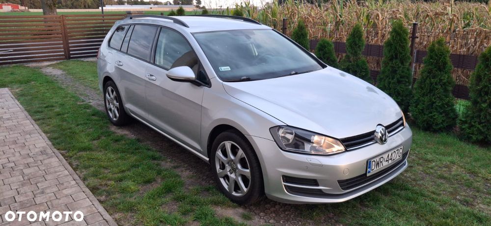 Volkswagen Golf - 2