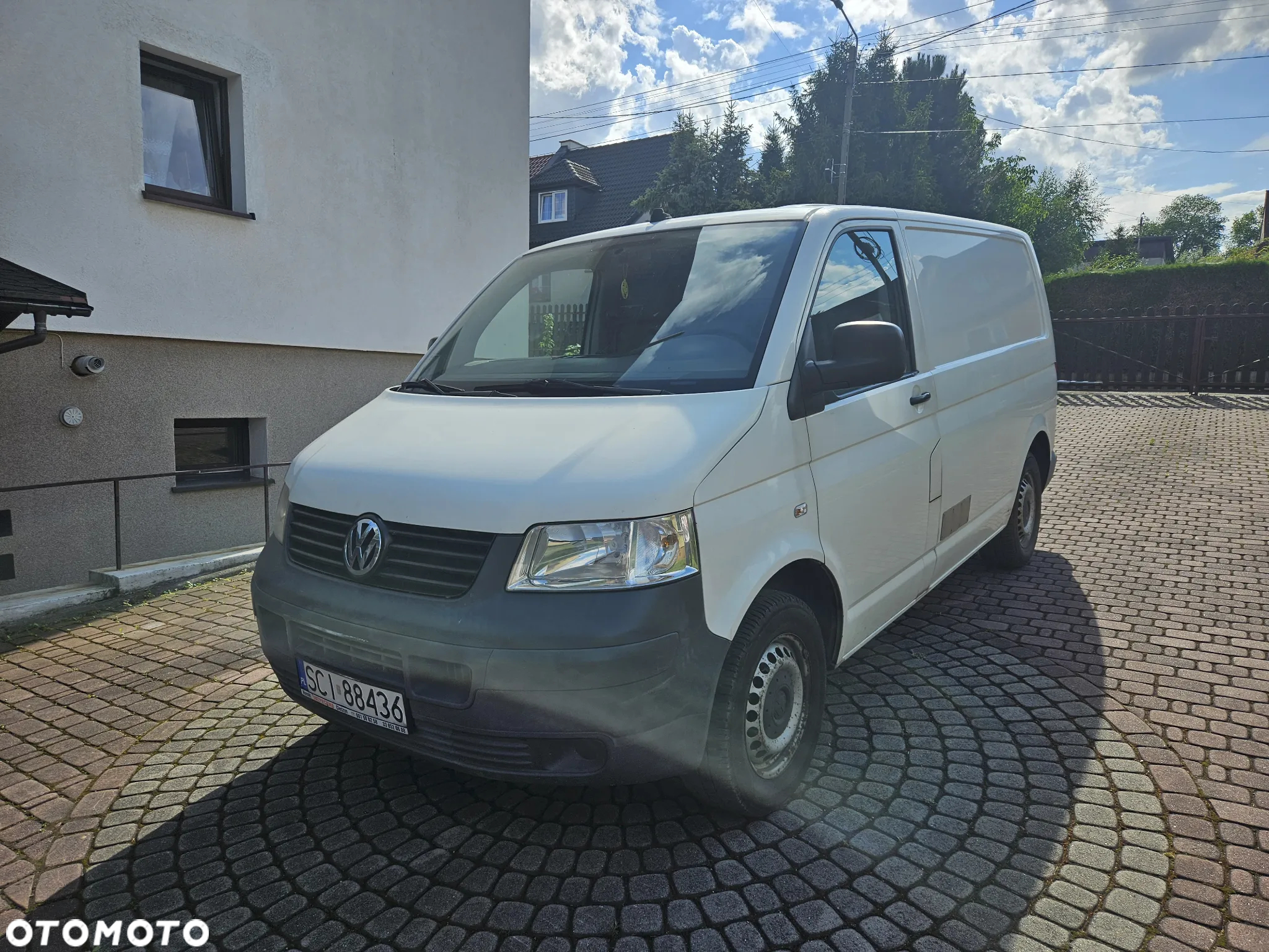 Volkswagen Transporter - 2