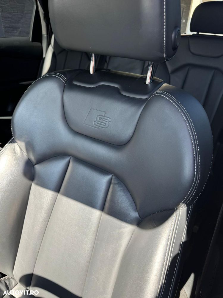Audi Q7 - 10