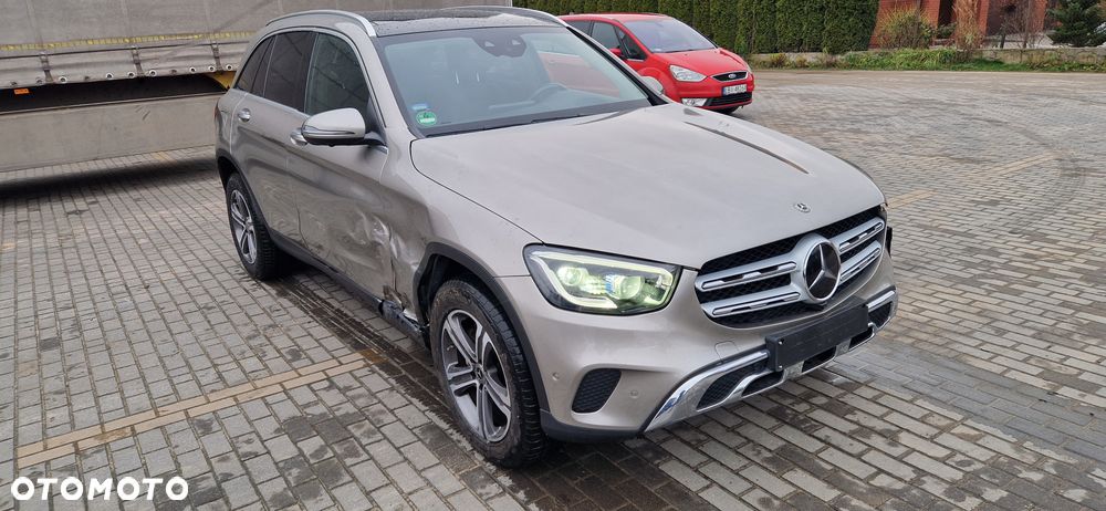 Mercedes-Benz GLC 220 d 4Matic 9G-TRONIC Exclusive - 11