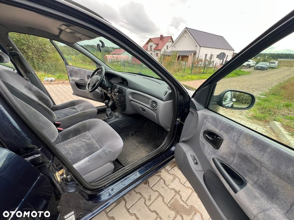 Renault Megane - 27
