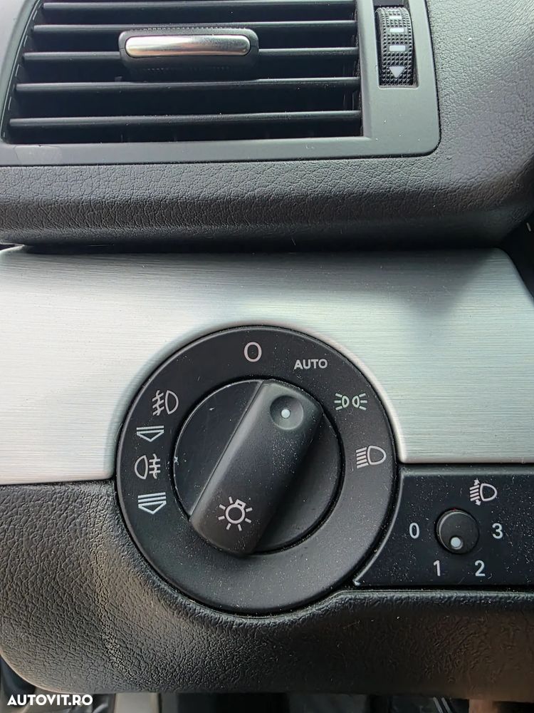 Audi A4 Limuzina 2.0 TDI - 15