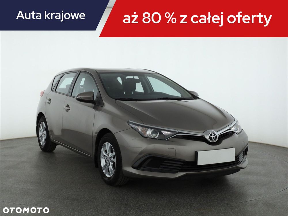 Toyota Auris - 3