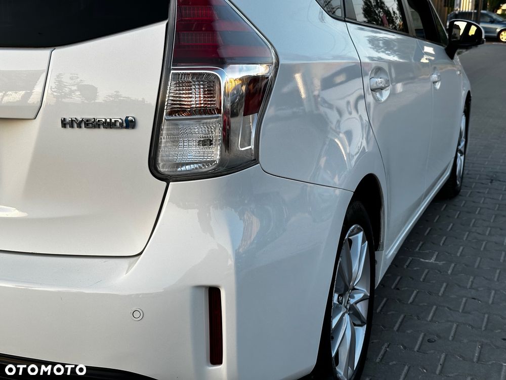 Toyota Prius+ (Hybrid) Executive - 16