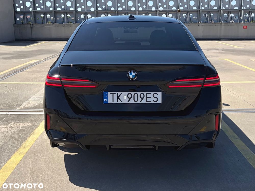 BMW Seria 5 520i mHEV M Sport - 5