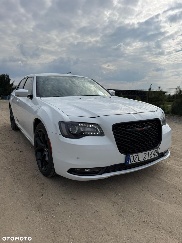 Chrysler 300s - 8