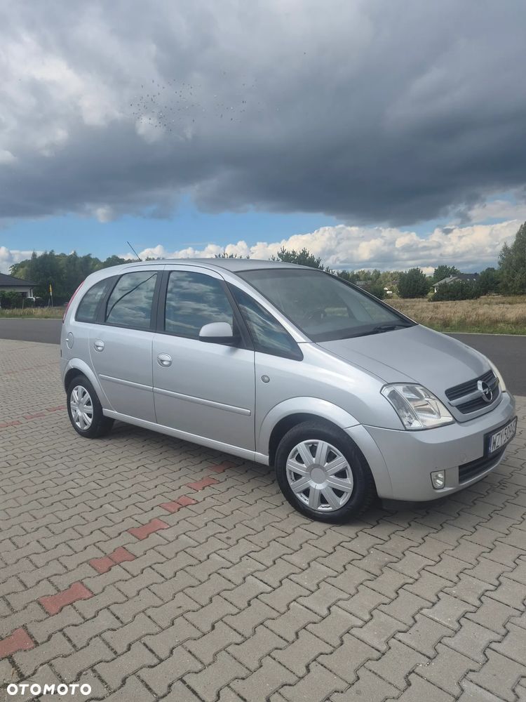 Opel Meriva 1.8 16V Cosmo - 1