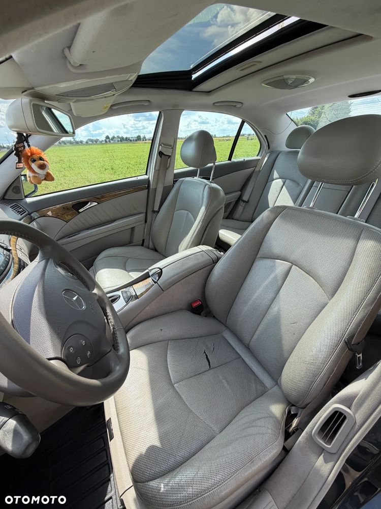 Mercedes-Benz Klasa E 500 7G-TRONIC Avantgarde - 9