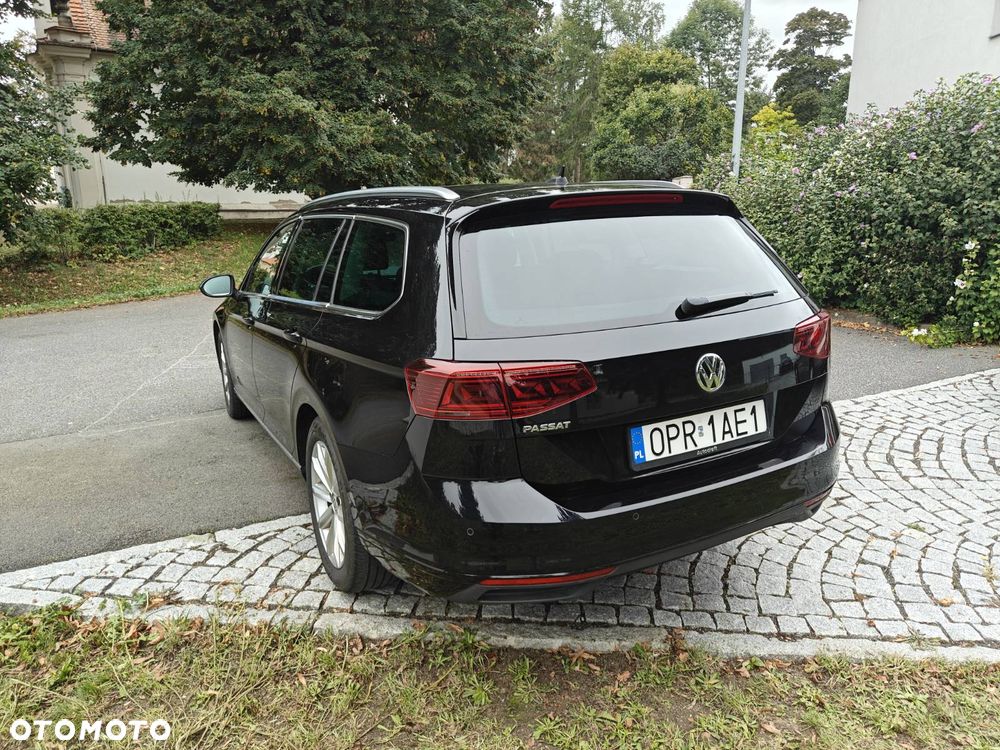Volkswagen Passat 2.0 TDI SCR Highline DSG - 23