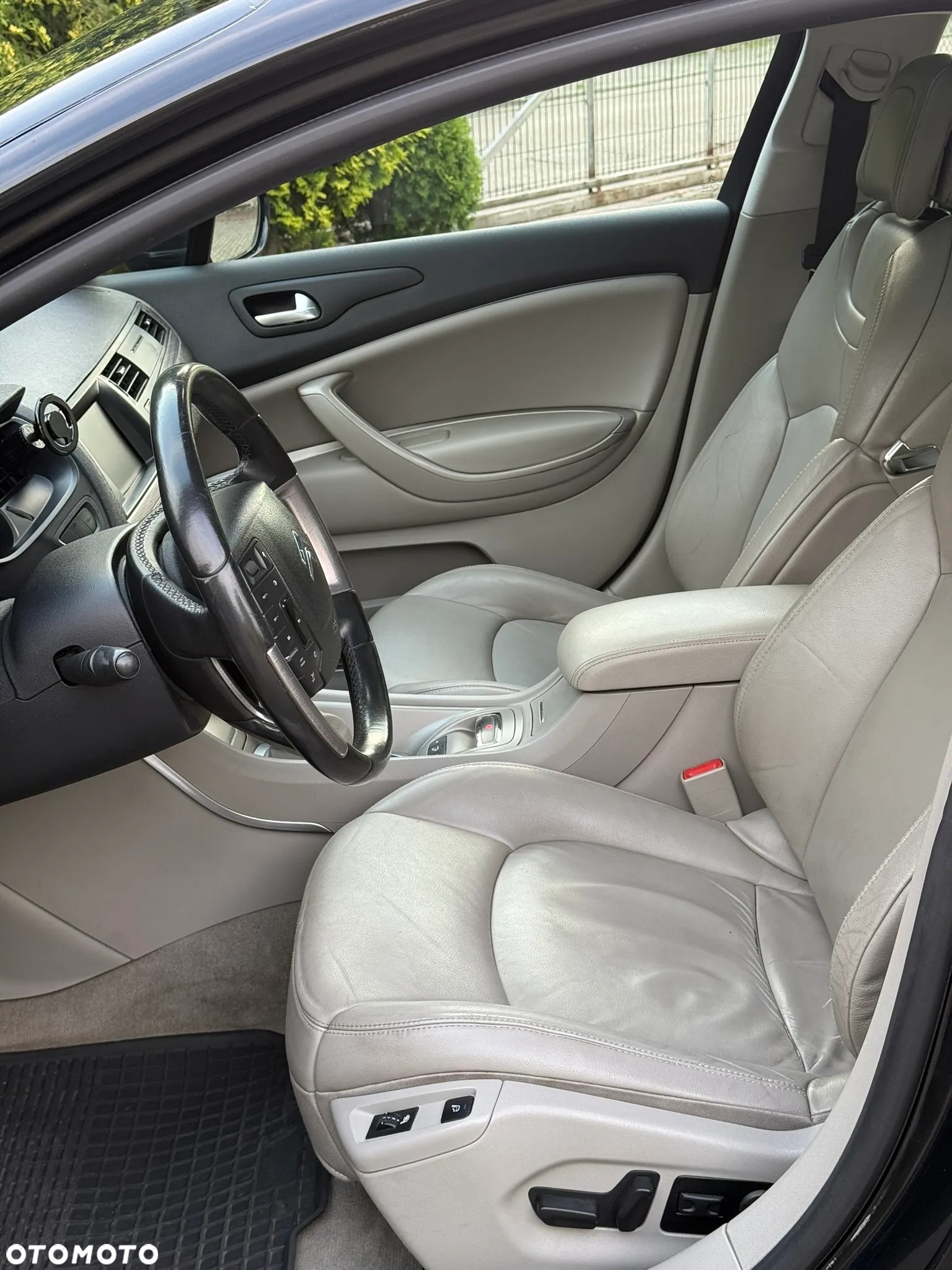 Citroën C5 2.2 HDi Exclusive - 23