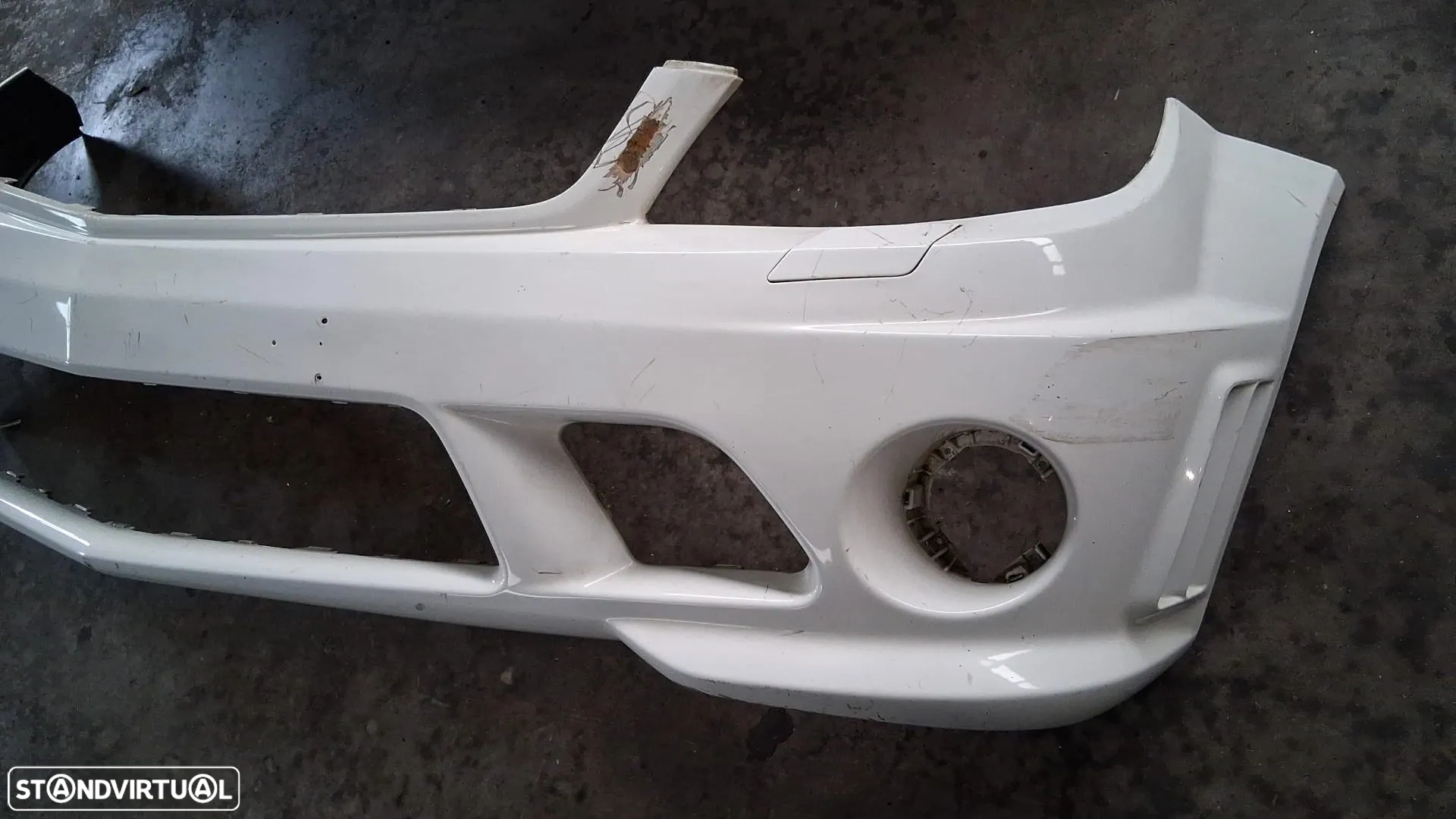 Para-choques frente Mercedes W204 C63 AMG - 3