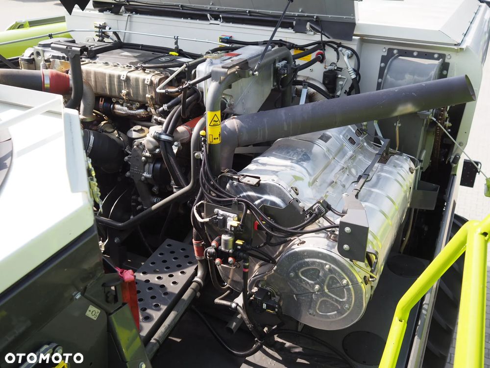 Claas Lexion 6600 GPS + V770 - 10