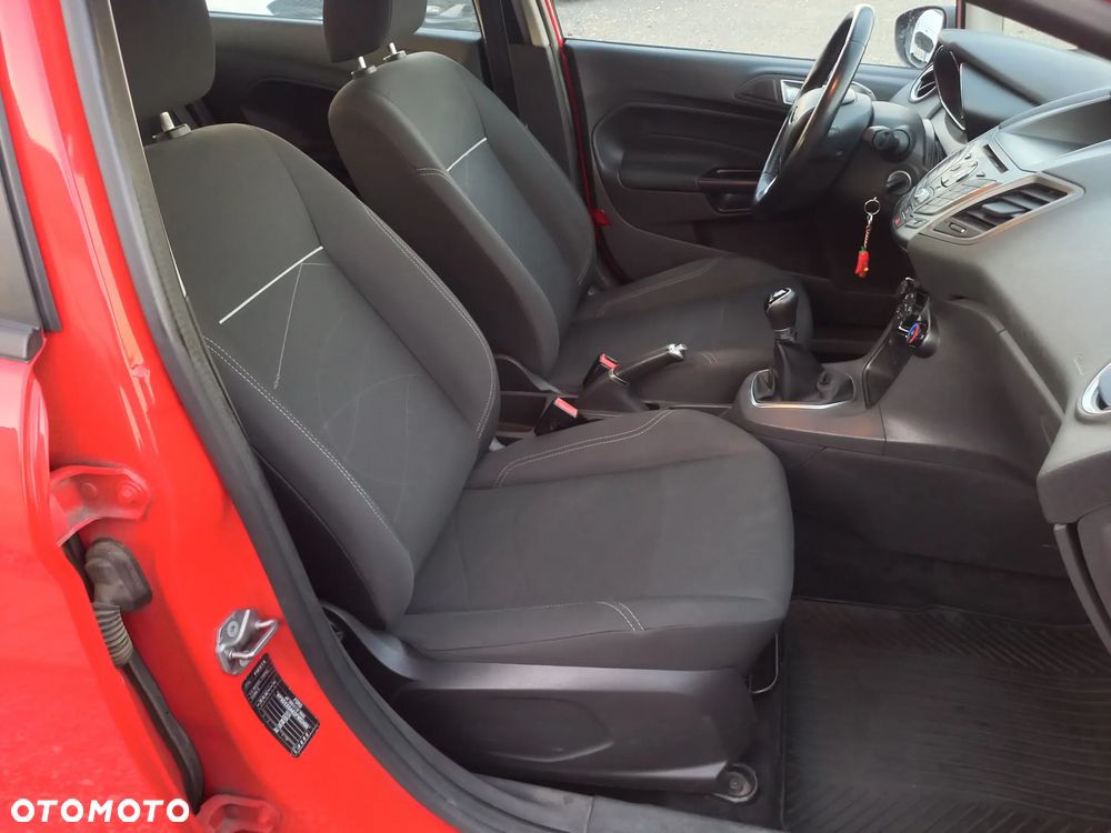 Ford Fiesta - 17