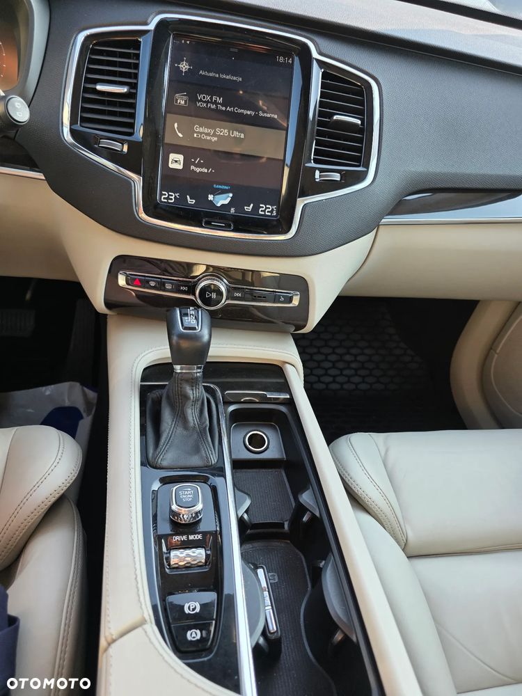 Volvo XC 90 T6 AWD Geartronic Inscription - 8