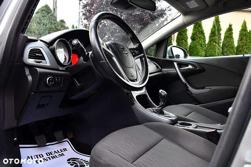 Opel Astra 1.4 Turbo Sport - 9