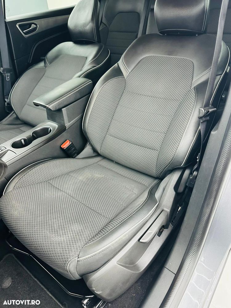 Renault Arkana E-TECH 145 INTENS - 20
