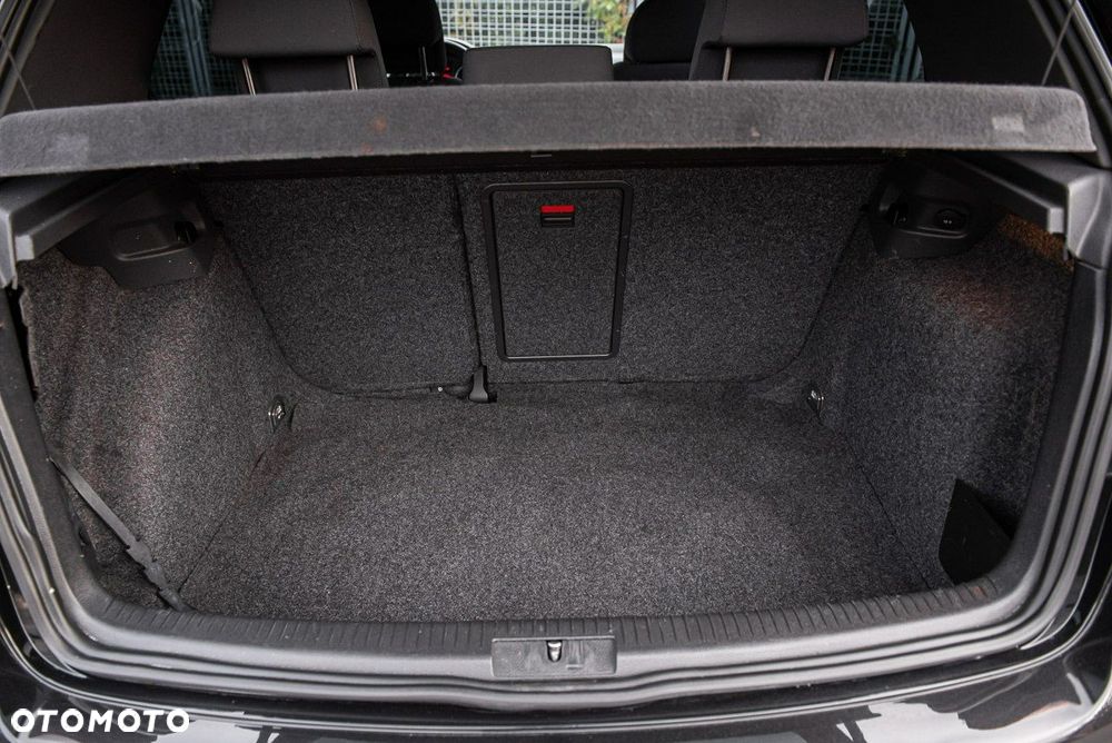 Volkswagen Golf 2.0 GTI - 25