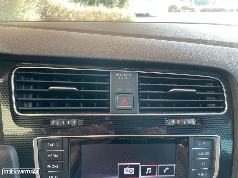 VW Golf 2.0 TSi GTi DSG Performance - 22