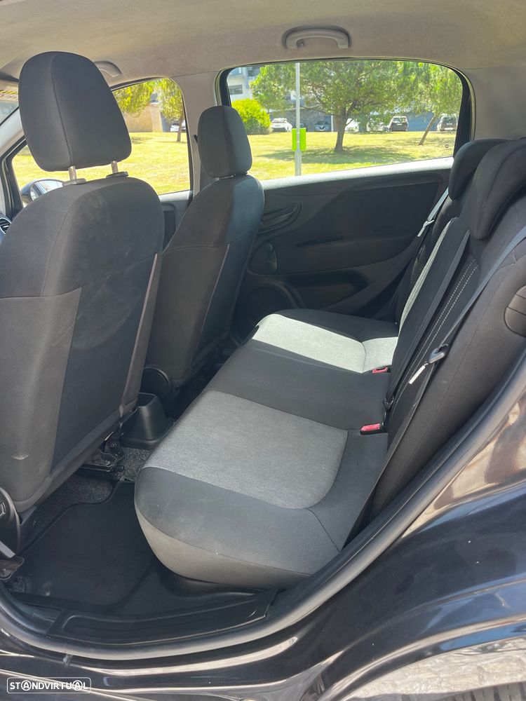 Fiat Punto 1.2 Young II S&S - 13