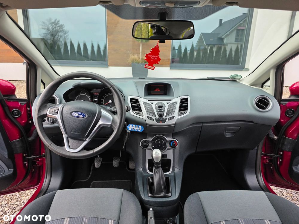 Ford Fiesta 1.25 Trend - 36