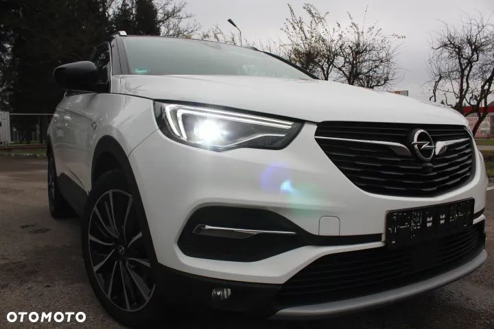 Opel Grandland X Plug-in-Hybrid 1.6 DI Start/Stop Ultimate - 11