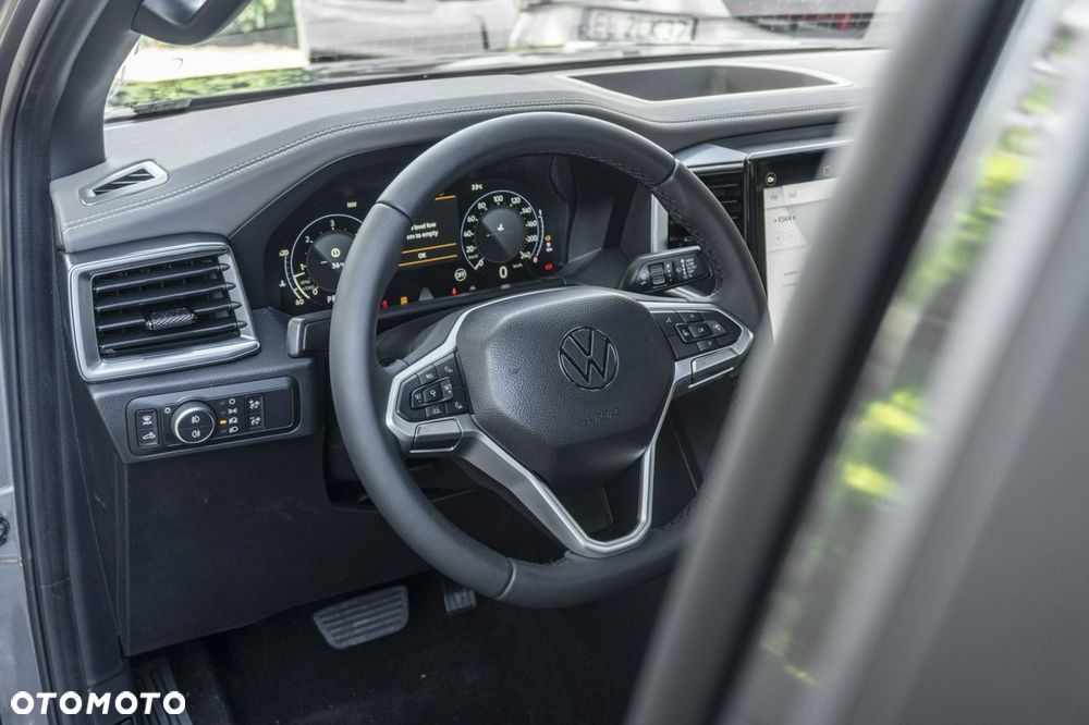 Volkswagen Amarok - 11