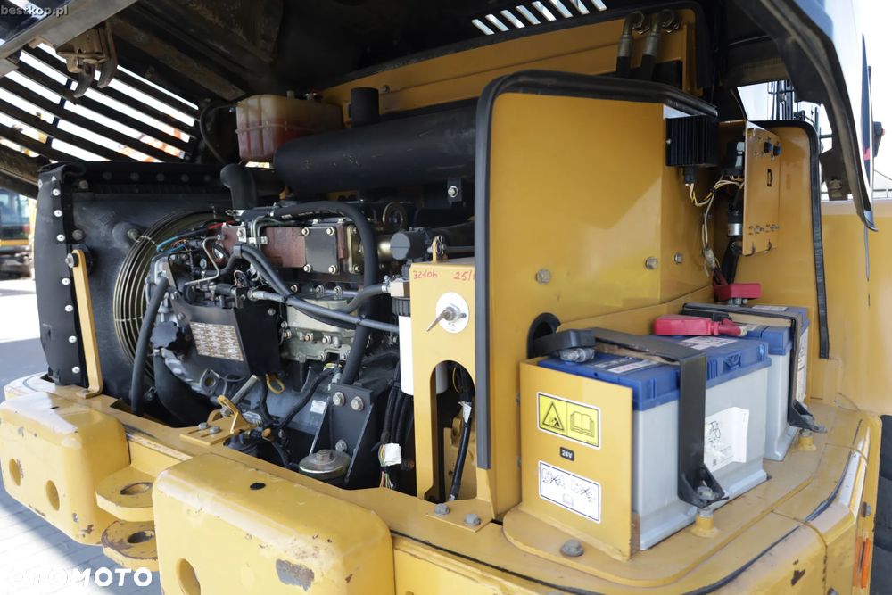 Caterpillar 914G - 40