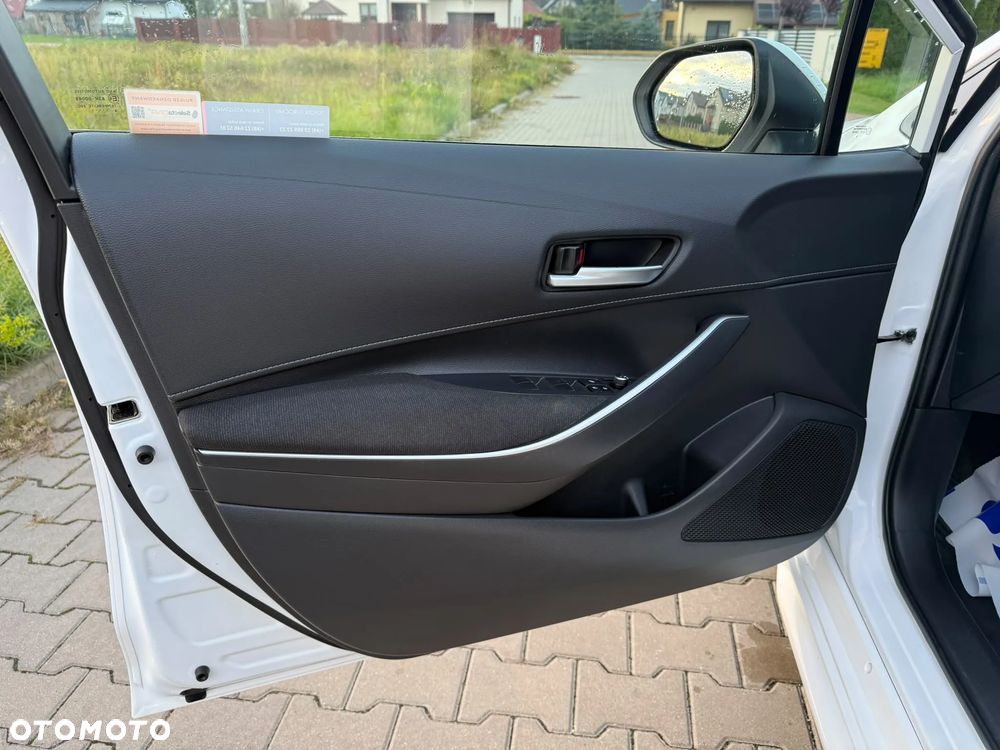 Toyota Corolla 1.8 Hybrid Comfort - 11