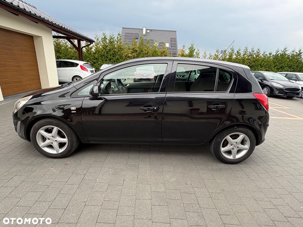 Opel Corsa 1.4 16V Satellite - 5