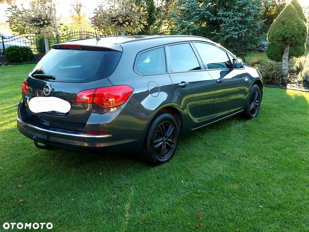 Opel Astra 1.4 Turbo Design Edition - 9