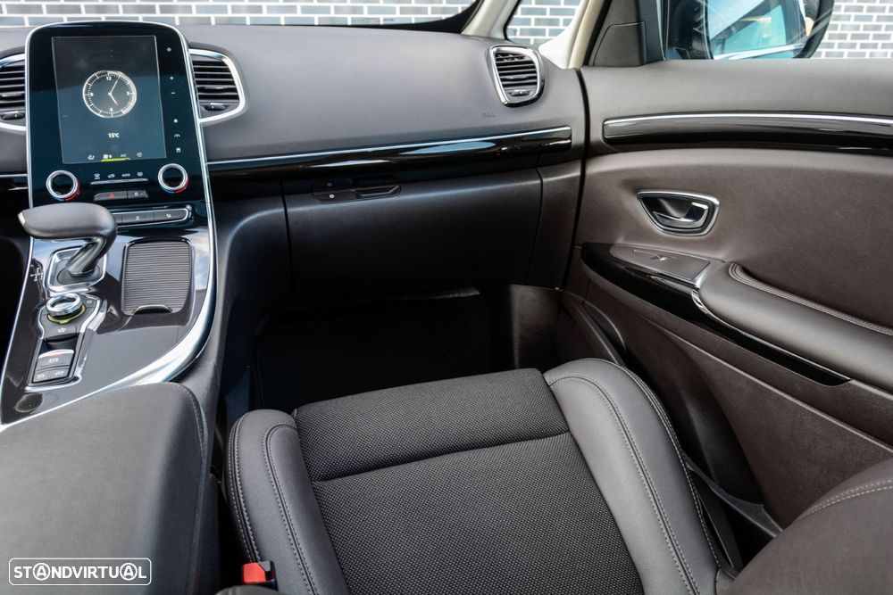 Renault Espace 1.6 dCi Initiale Paris EDC - 3