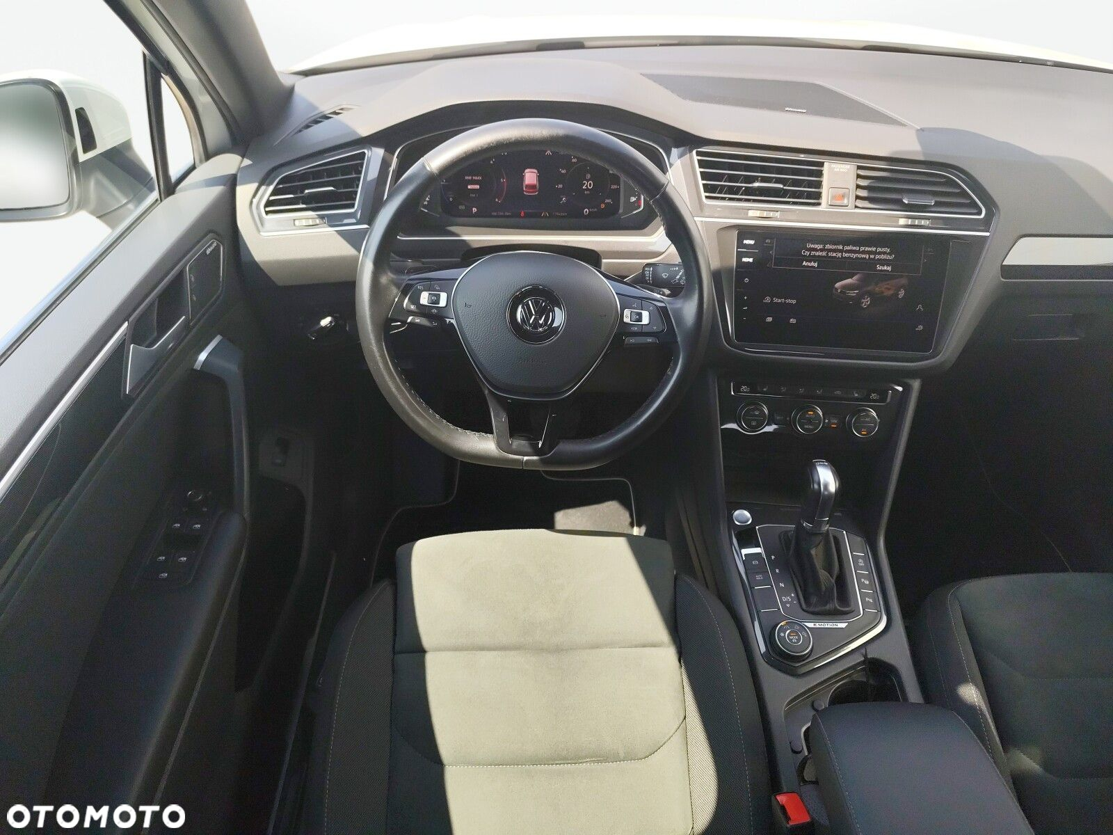 Volkswagen Tiguan - 15