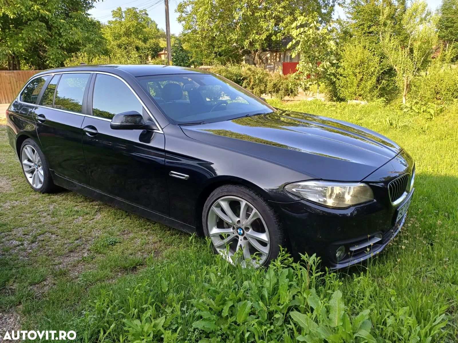 BMW Seria 5 518d Touring Aut. - 1