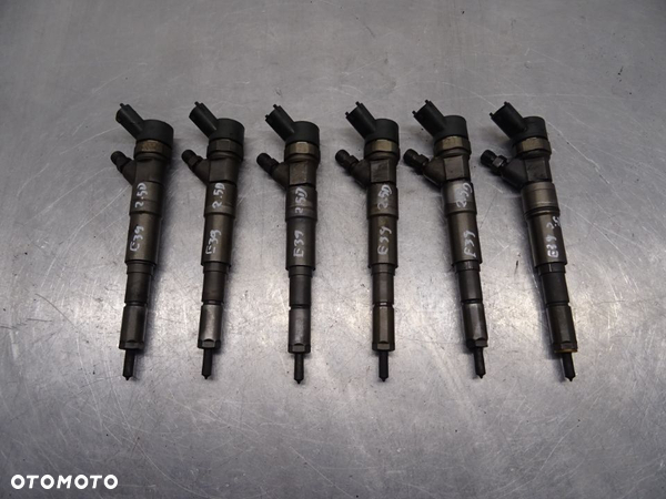 BMW E39 SEDAN 95-00 2.5D WTRYSK WTRYSKI 0445110048 / 7785985