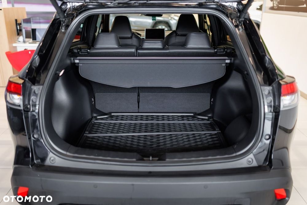 Toyota Corolla Cross - 25