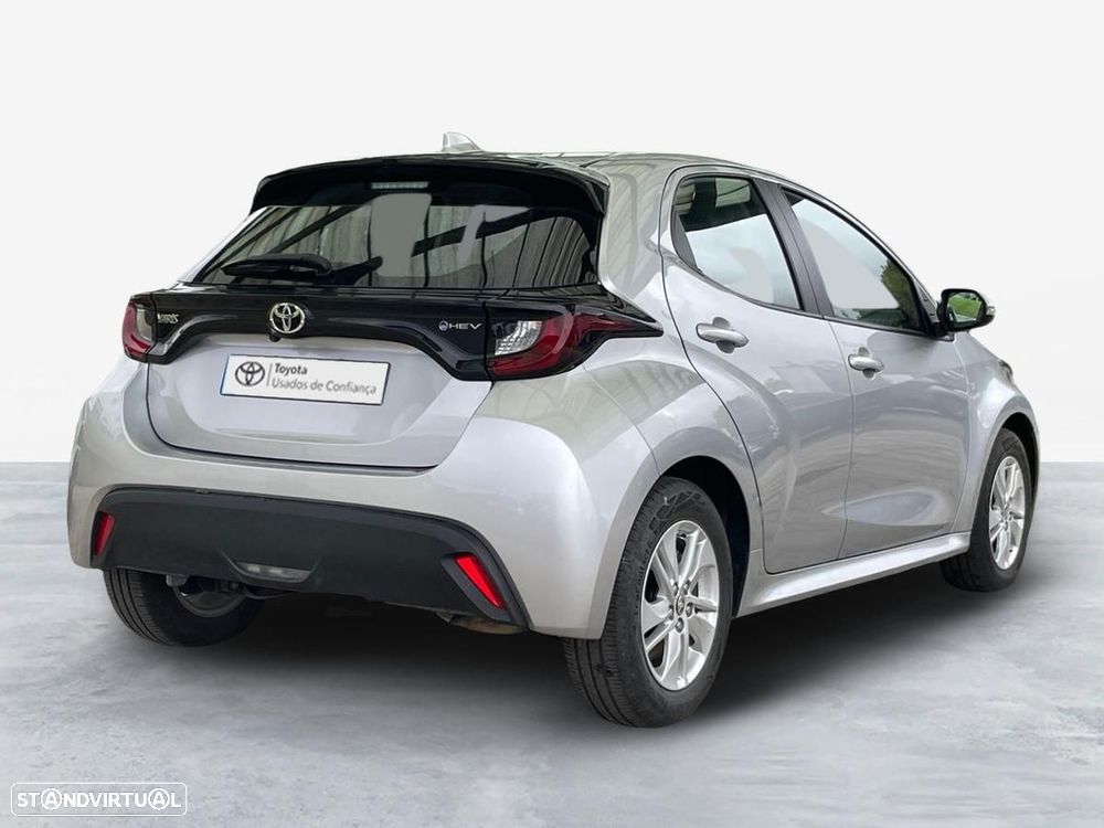 Toyota Yaris - 17