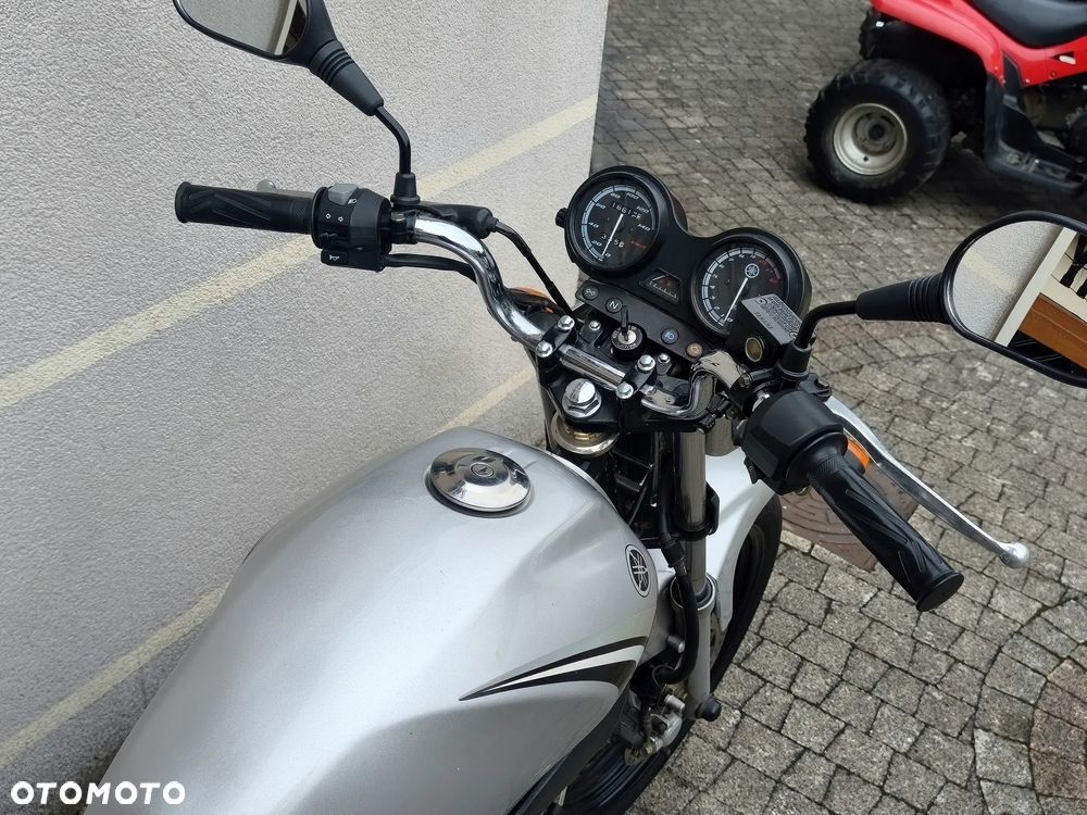Yamaha YBR - 7