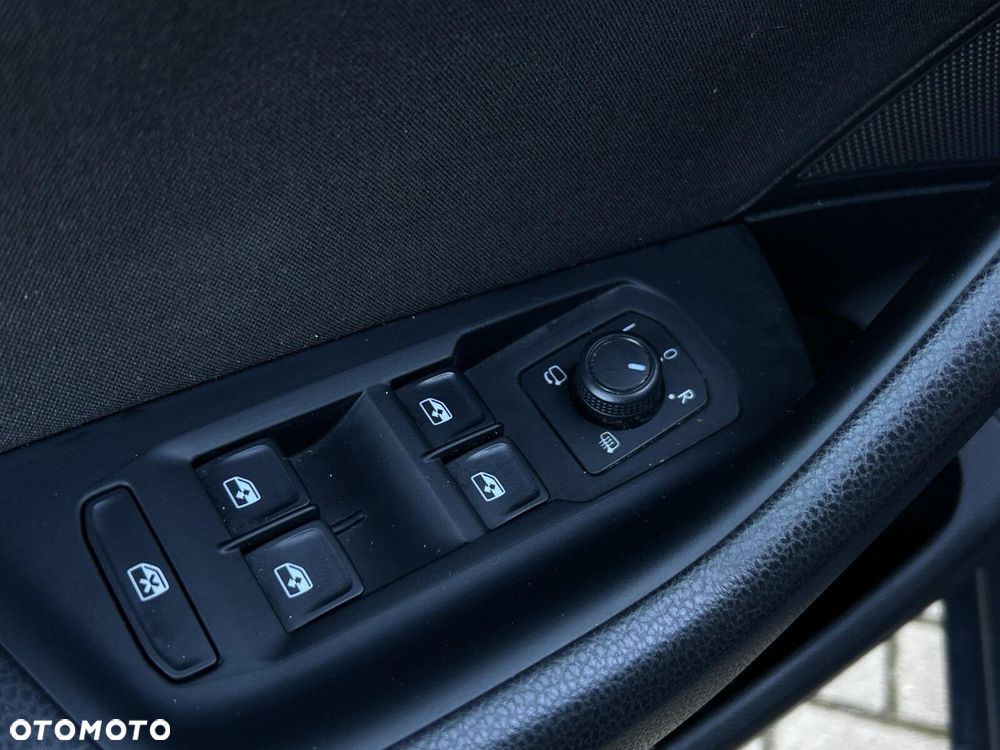 Volkswagen Passat 1.5 TSI EVO Business DSG - 11