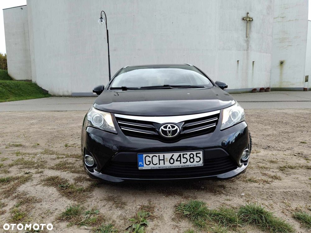 Toyota Avensis 2.0 D-4D Active - 3